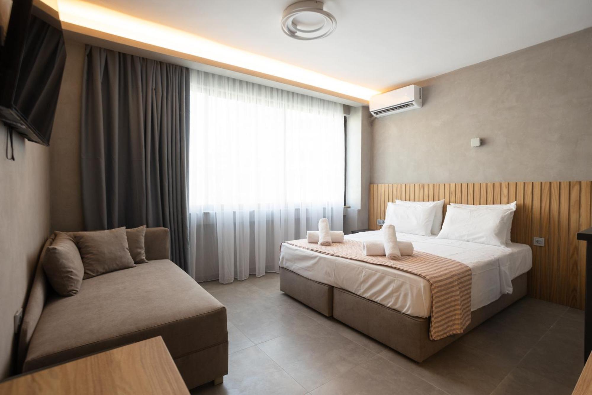 Alkazar Apartment *